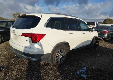 2017 Honda Pilot Touring из США, поврежденный, VIN 5FNYF5H98HB006790